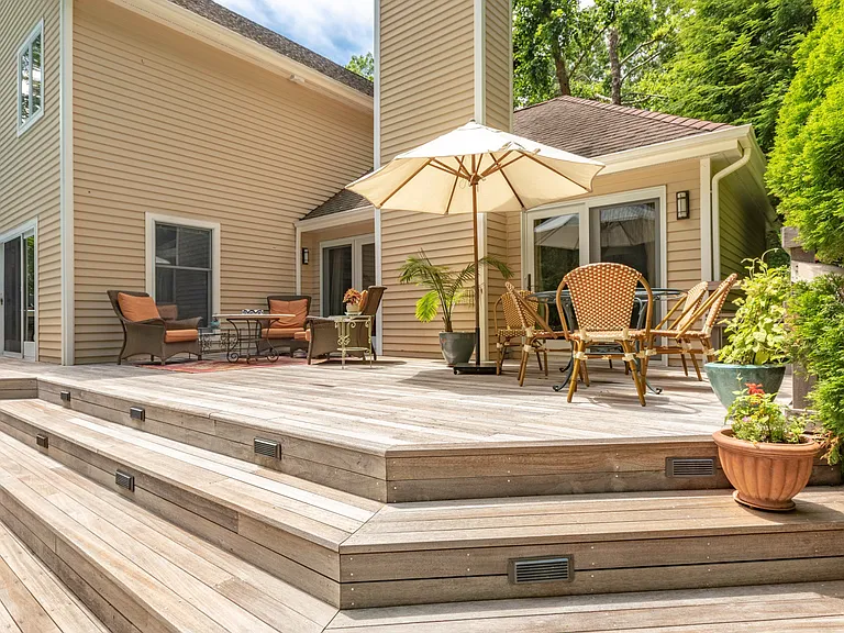 189 Northside Dr — Photo 24