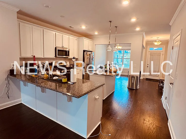 5404 Wallace Martin Way — Photo 7