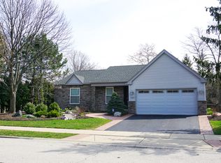 1265 S Paddock Dr, Wheeling, IL 60090