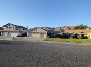 353 Wimbledon Dr, San Jacinto, CA 92583