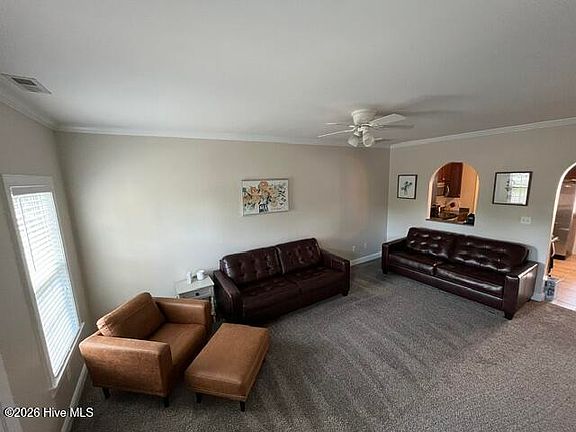 2nd image of 102 Parrot Landing Dr