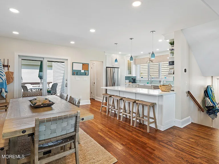 305 Ocean Ave — Photo 13