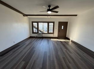 1654 Vineyard Ave, Los Angeles, CA 90019