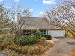 543 Martins Grove Rd, Dahlonega, GA 30533