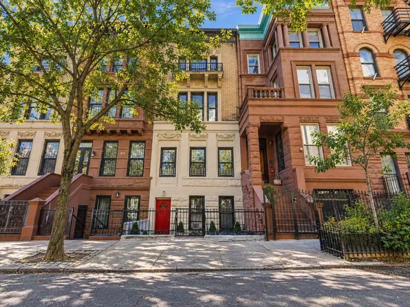 276 West 113th Street image 1 of 9