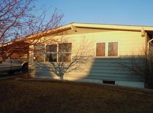 707 S 26th St, Laramie, WY 82070