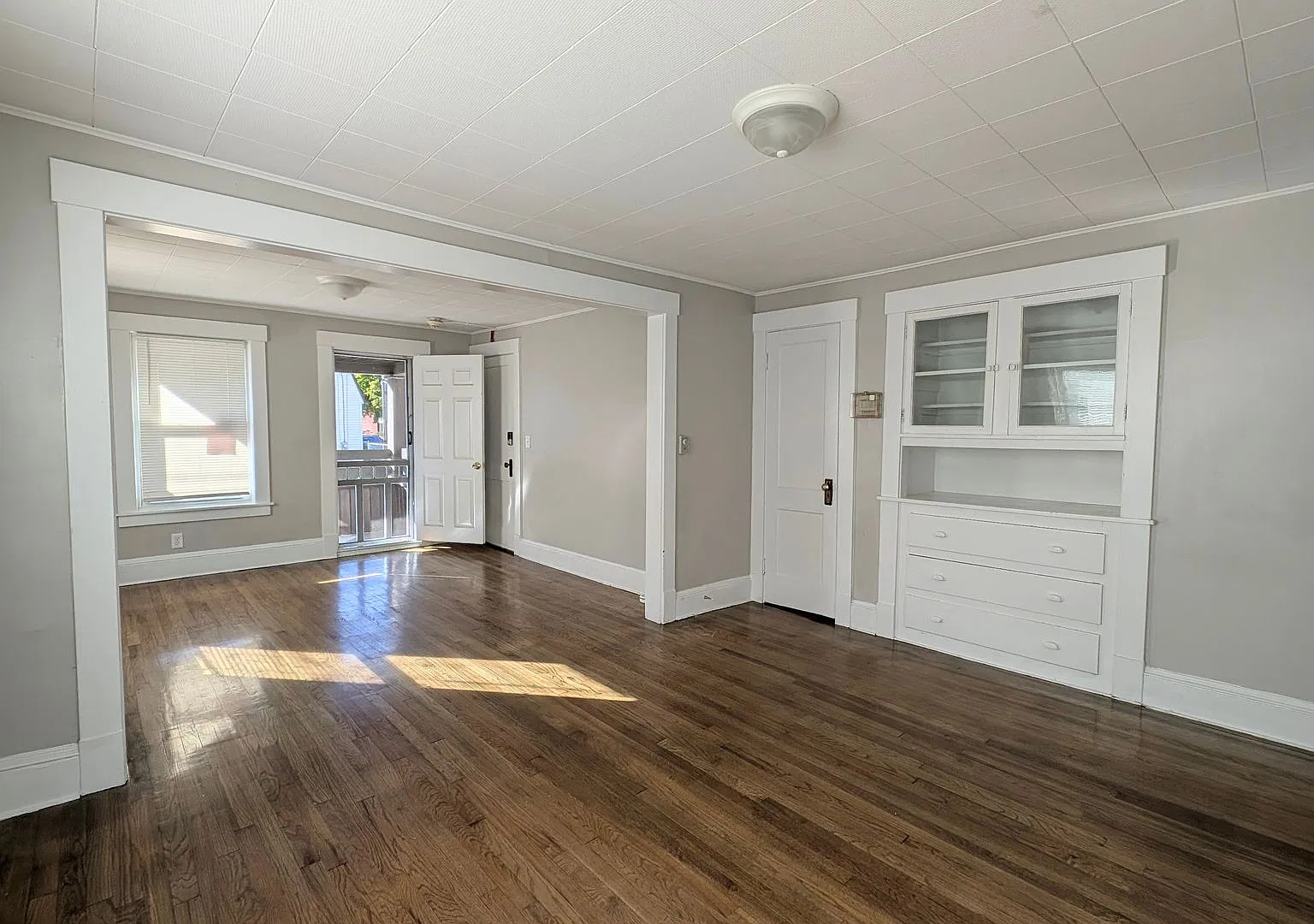 22 Franklin — Photo 2