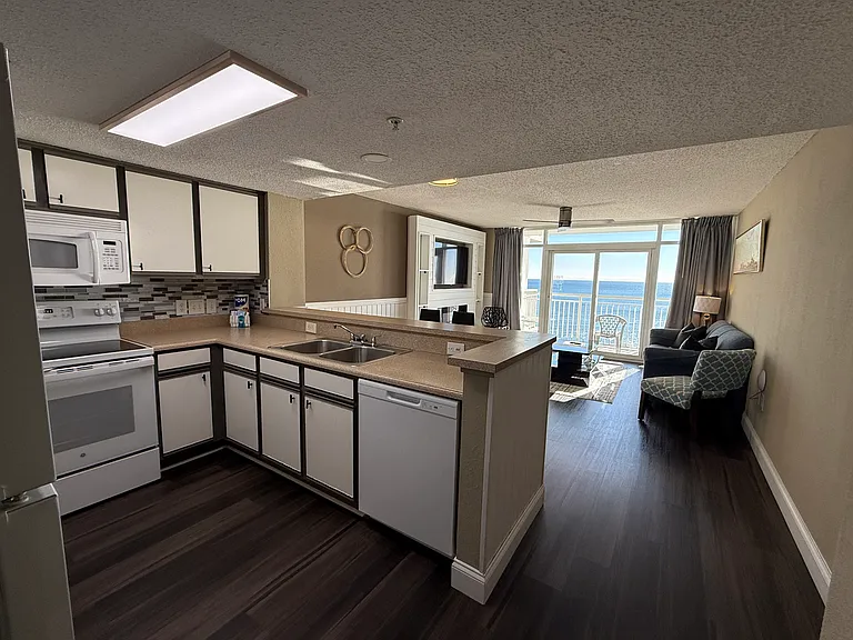 1708 N Ocean Blvd #1101 — Photo 1