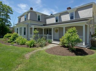 13 Pittsfield Rd, Lenox, MA 01240
