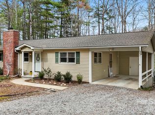 47 Sevier Dr, Hendersonville, NC 28791