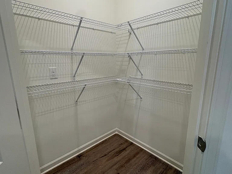 9894 Chelsea Park Trl — Photo 6