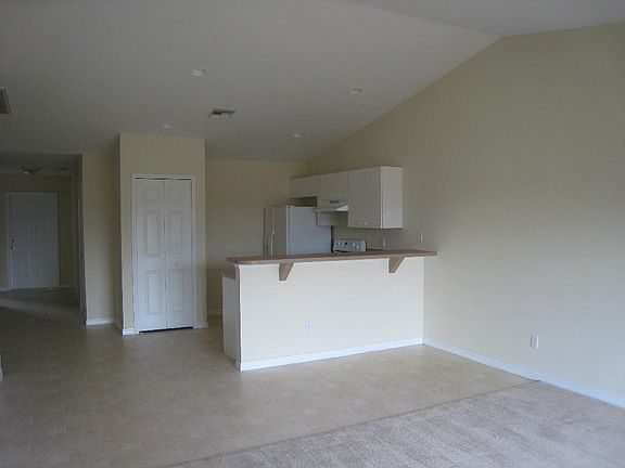 2nd image of 315 Ichabod Ave S