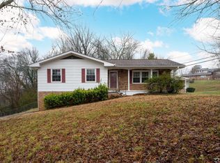 8862 Bay View Dr, Chattanooga, TN 37416