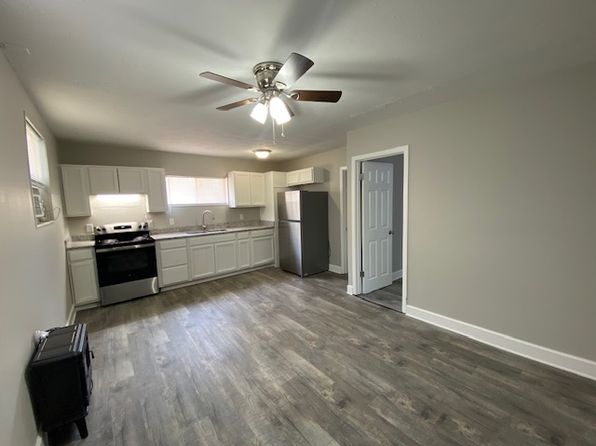 210 Courtyard Cir #210