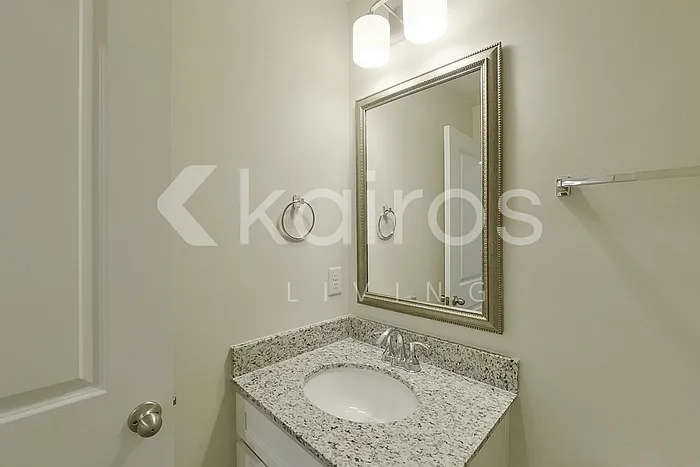 2579 Banyon Cir — Photo 18