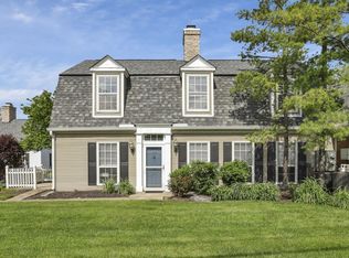 2498 Swan Dr, Grove City, OH