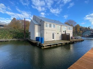 5 Mill St #B12, Ridgefield, WA 98642