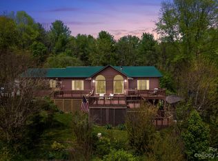 384 Turkey Creek Rd, Leicester, NC 28748