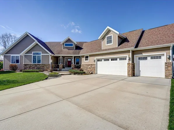 708 Smithland Ln, Cottage Grove, WI 53527