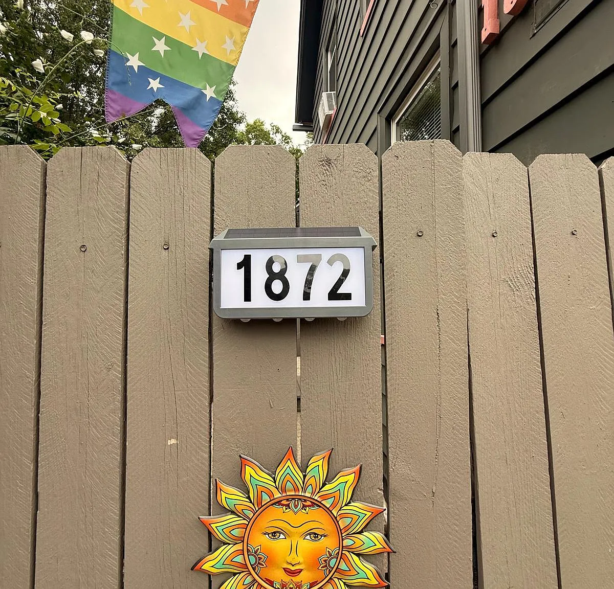 1 bed, 838 sqft, $1,415 — Photo 1
