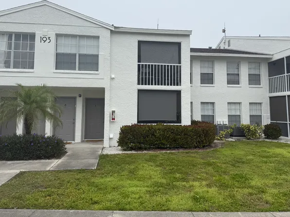 193 Santa Clara Dr APT 6, Naples, FL 34104