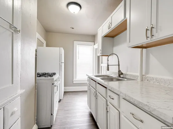 818/818A Bowen St, 818 Bowen St #818A, Oshkosh, WI 54901