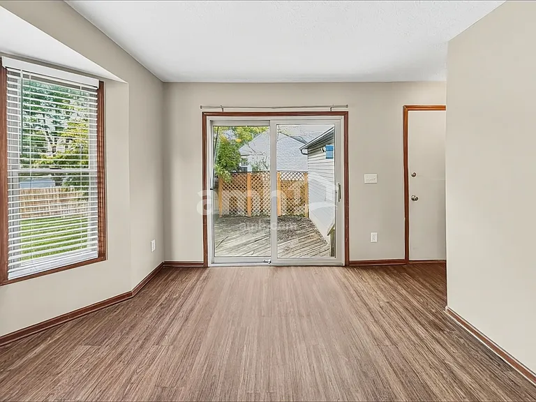 5829 Sharets Dr — Photo 5