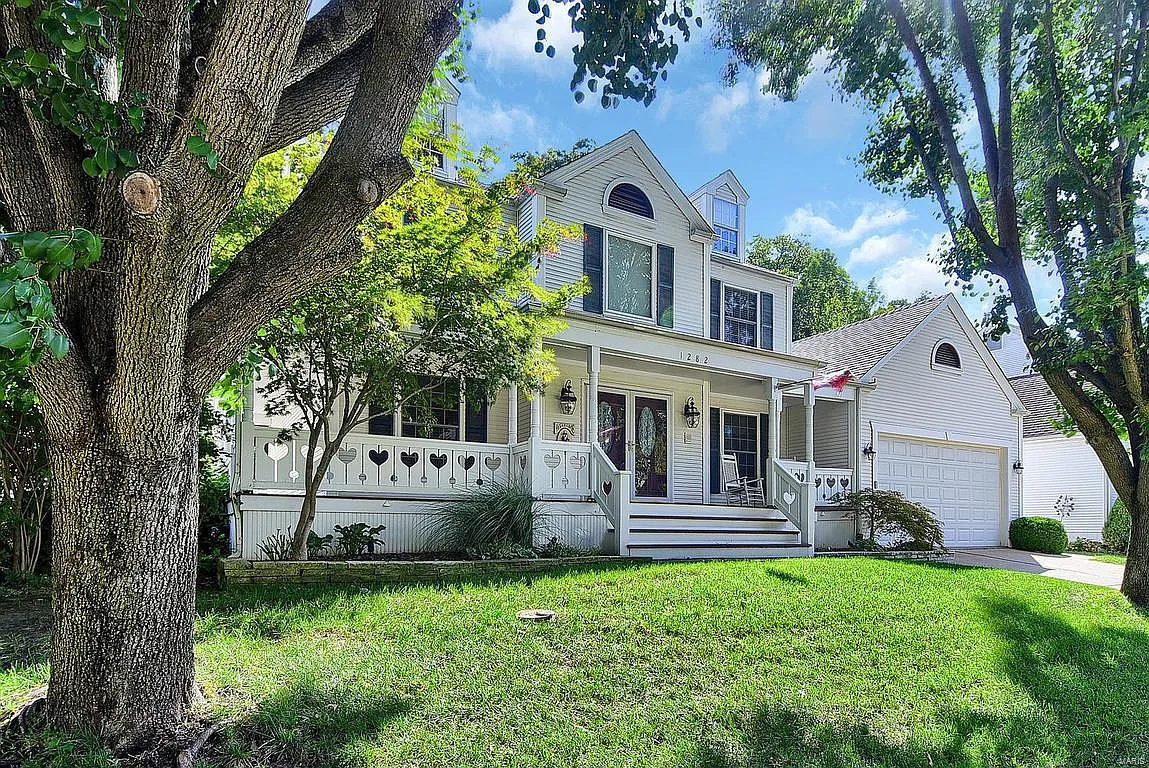 1282 Red Oak Plantation Dr photo 1