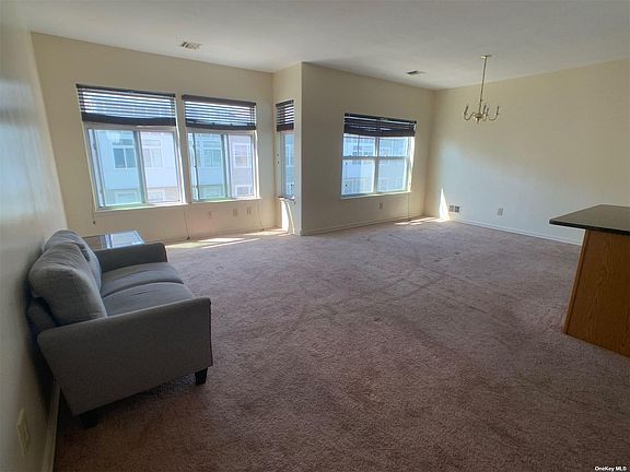 2nd image of 207 Beach 77th St Unit B