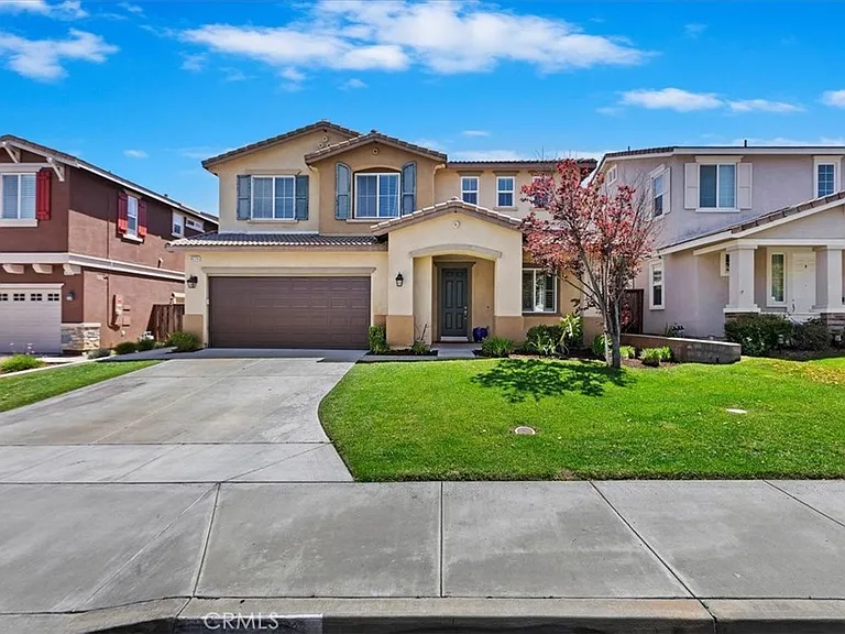 40174 Jaylene St — Photo 2