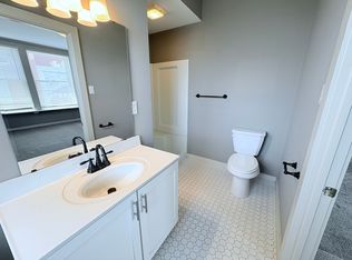 7 W Philadelphia St #3F, York, PA 17401