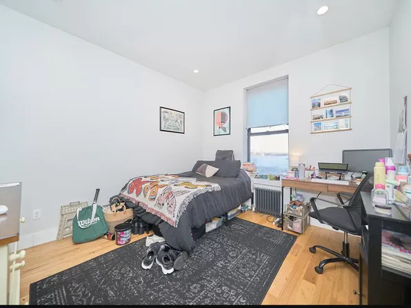 339 East 95th Street image 6 of 8