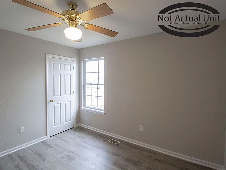 1638 High Quest Cir — Photo 26
