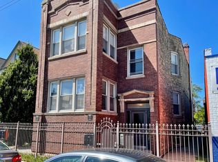 3052 N Kedzie Ave APT 1F, Chicago, IL 60618