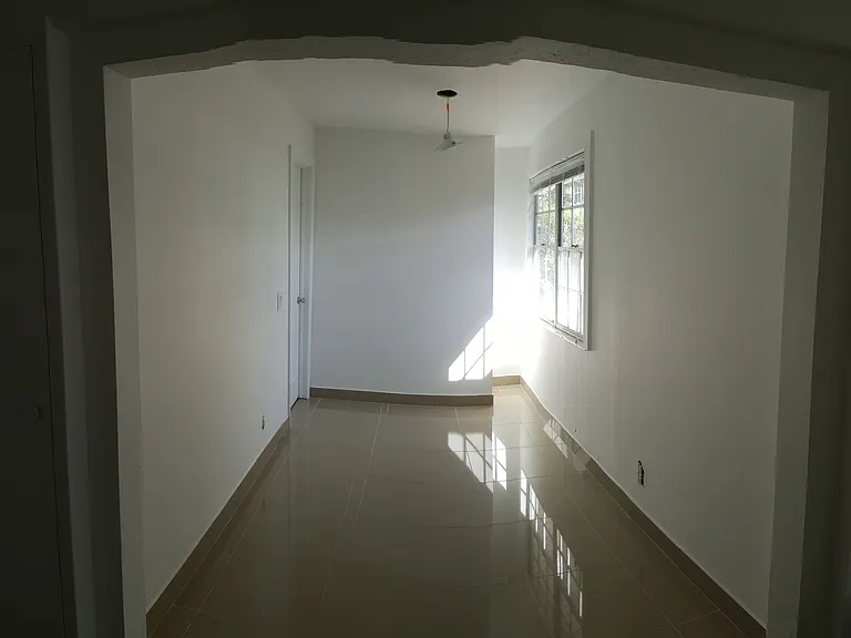 323 Kenilworth Blvd — Photo 15