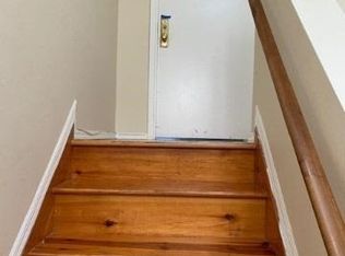 93-26 197th St #3, Hollis, NY 11423
