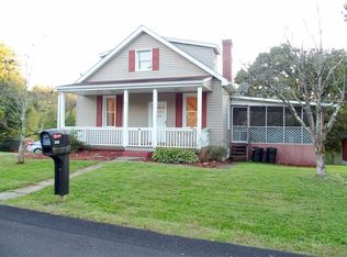 228 High St, Irwin, PA 15642