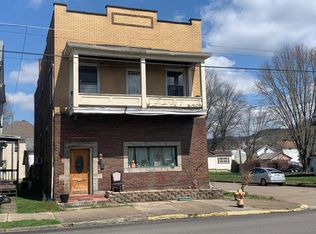 1226 3rd St, Moundsville, WV 26041