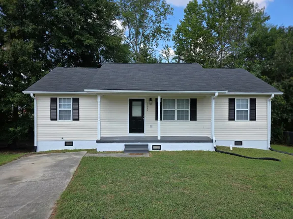 5220 Austin Pl, Forest Park, GA 30297