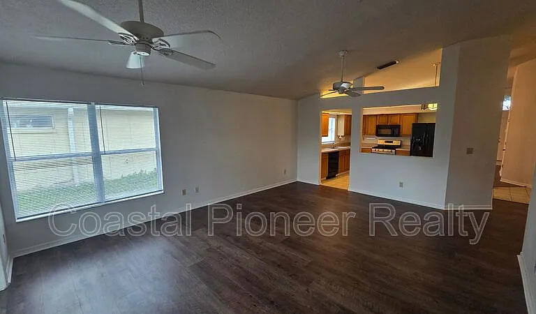 1731 Wakefield Dr — Photo 15