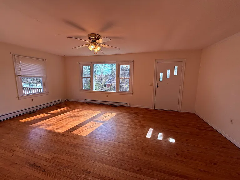 1617 Kennedy Ave — Photo 6