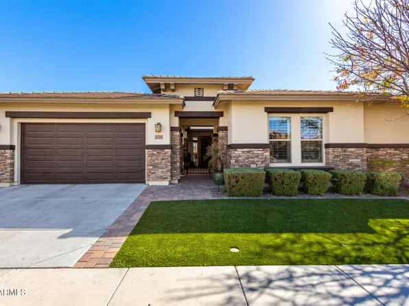 3749 E RIOPELLE Avenue, Gilbert, AZ 85298
