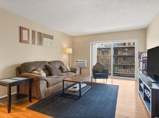 5 Linda Ln APT 3-6, Dorchester, MA 02125
