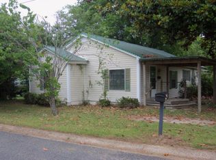 104 Murray St, Headland, AL 36345