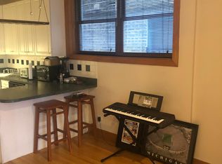 1721 W Julian St #G, Chicago, IL 60622