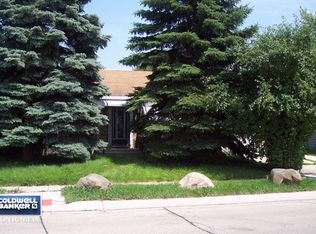 321 Kirman Ave, Romeoville, IL 60446