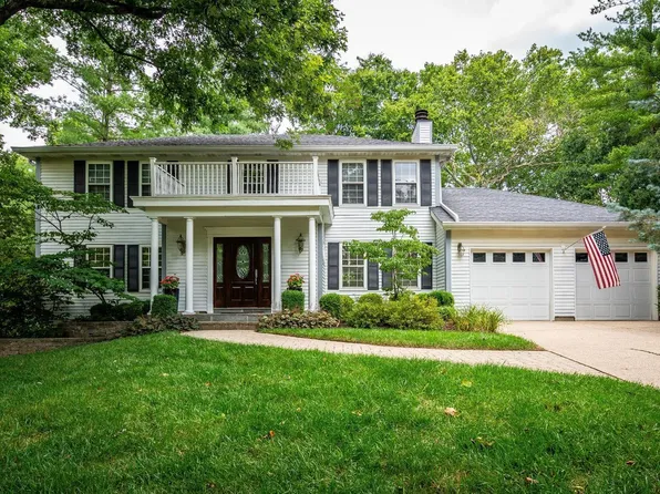 104 Wagon Road Ln, Terrace Park, OH 45174