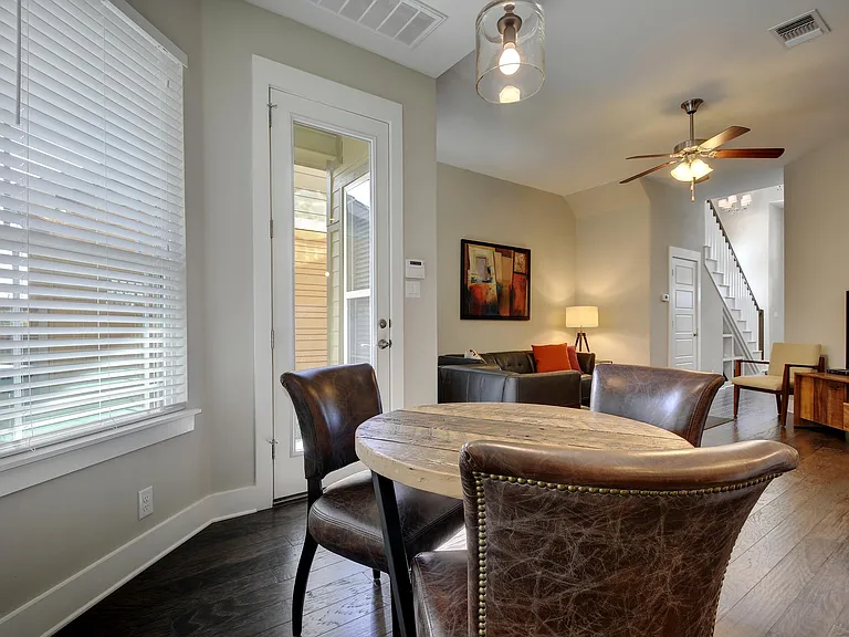 912 Sugaree Ave — Photo 7