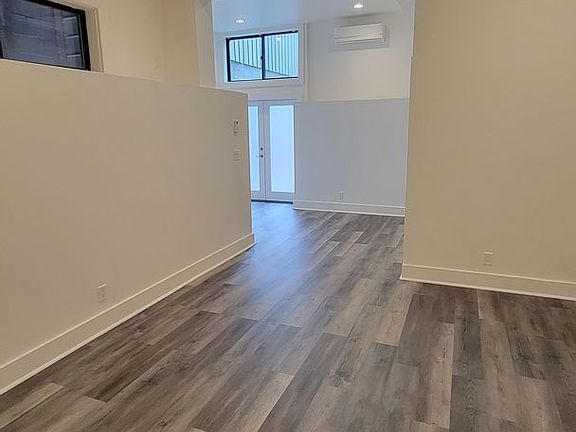 3rd image of 84-88 Harriet St #84-B