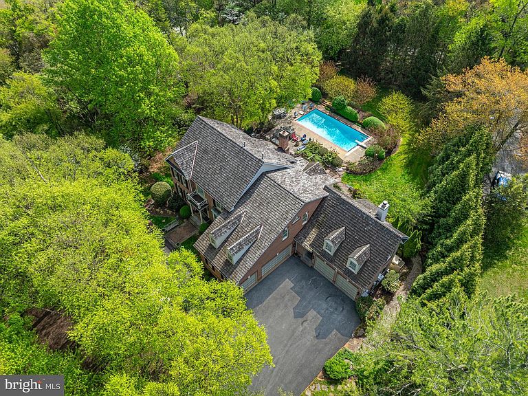 Listing photo of 801 Olde Georgetown Ct, Great Falls